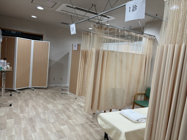 発熱外来診察室